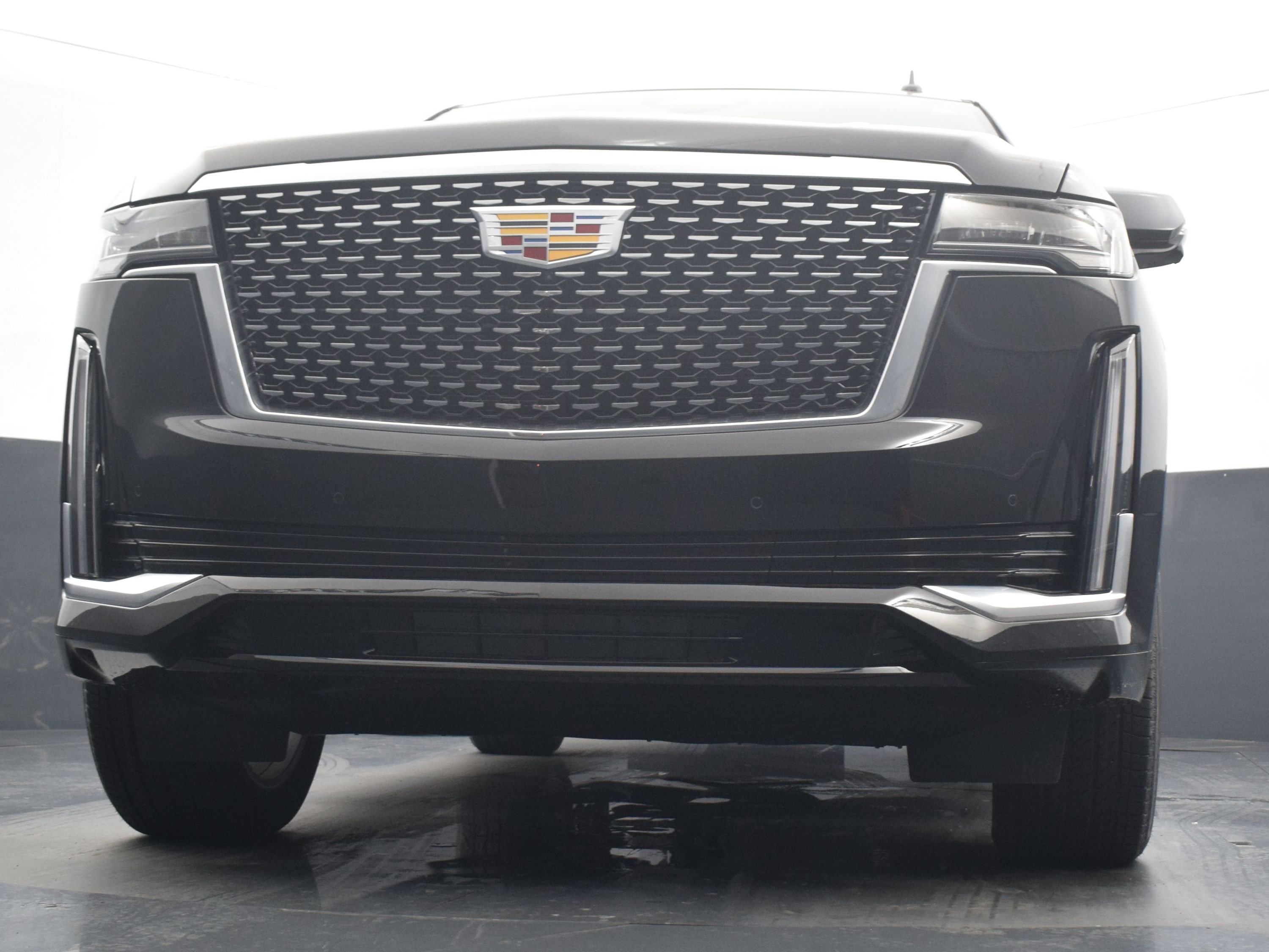 Used 2024 Cadillac Escalade Premium Luxury image 22