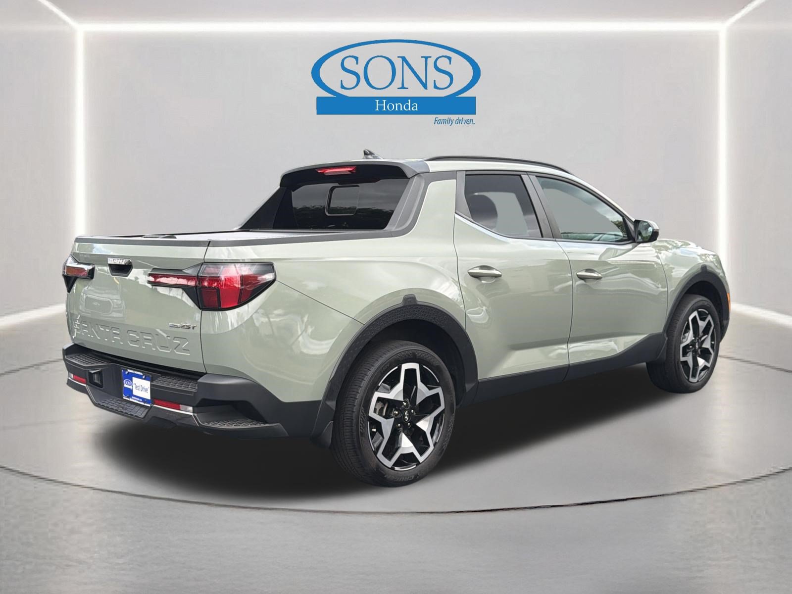 Used 2024 Hyundai Santa Cruz Limited AWD/4WD image 31