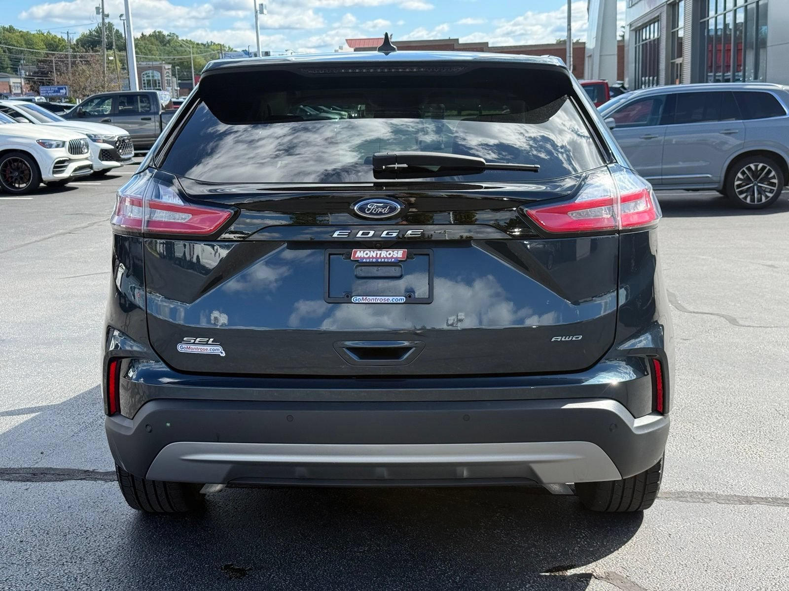 Used 2023 Ford Edge SEL AWD/4WD image 5