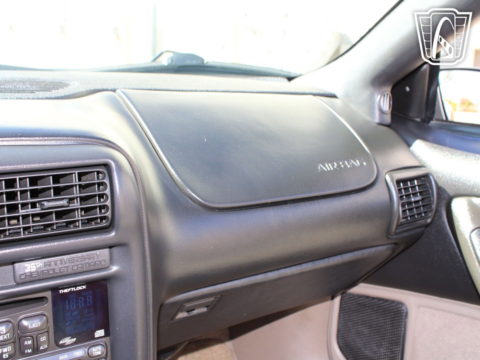 Used 2002 Chevrolet Camaro LT image 35