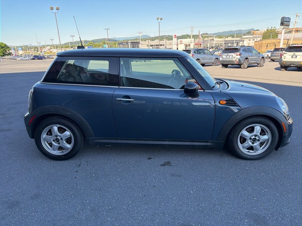 Used 2011 MINI Cooper Hardtop FWD image 6