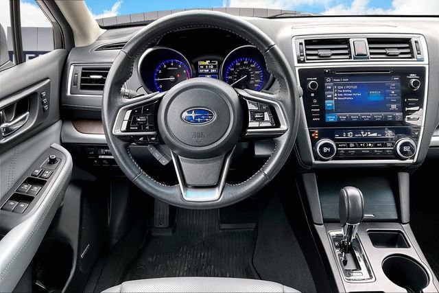 Used 2018 Subaru Outback 2.5i Limited w/ Popular Package #2 image 5