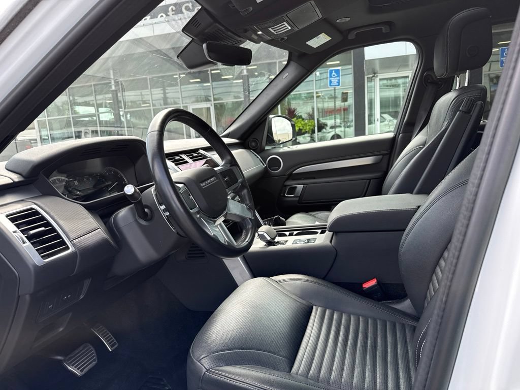 Used 2023 Land Rover Discovery S R-Dynamic AWD/4WD image 7