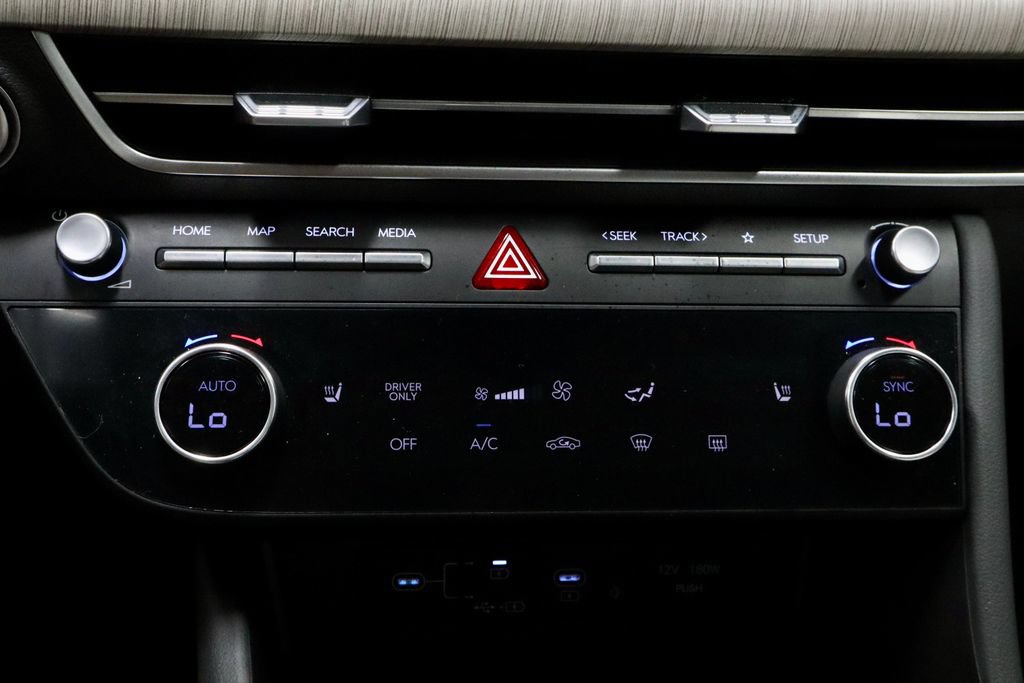 Used 2025 Hyundai Sonata SEL FWD image 31