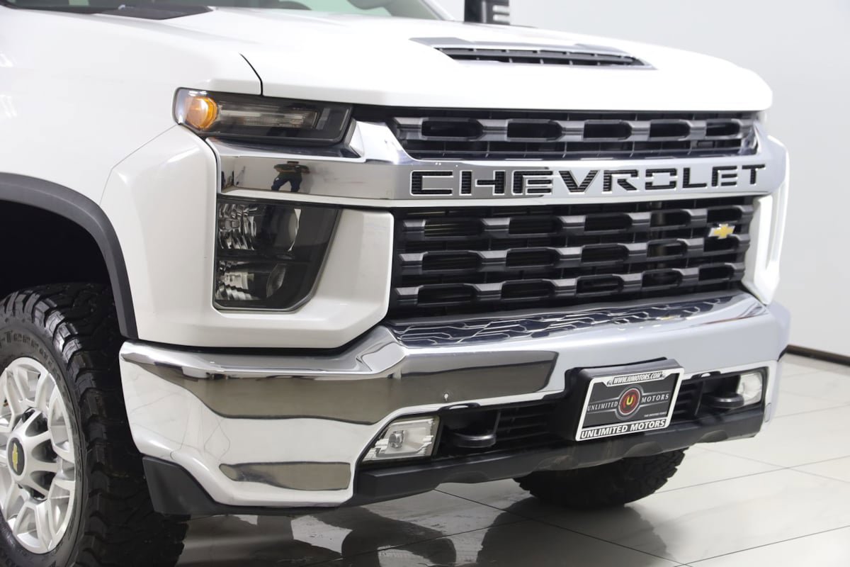 Used 2020 Chevrolet Silverado 2500 LT AWD/4WD image 32