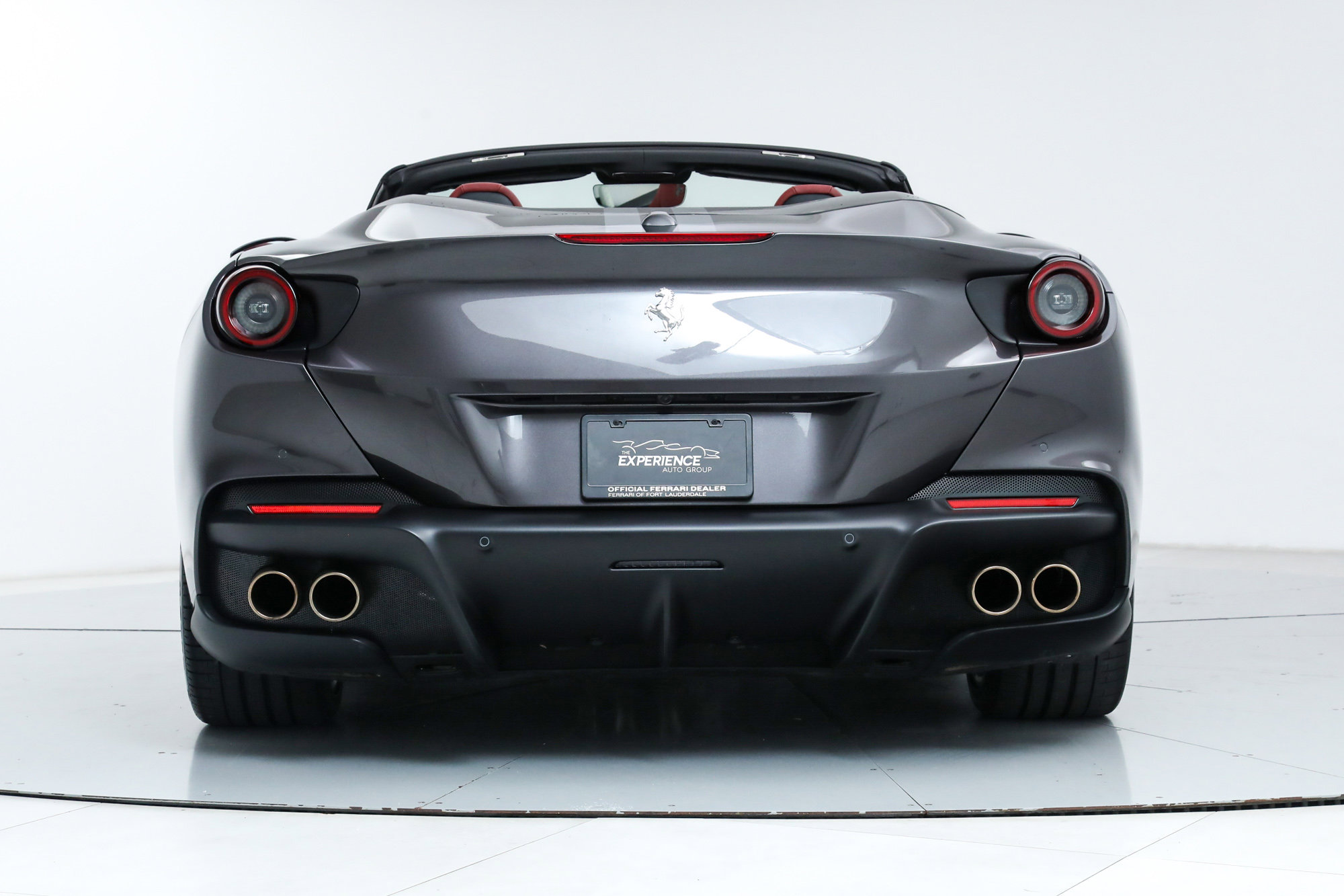 Certified 2023 Ferrari Portofino M image 9