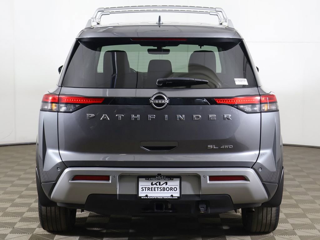 Used 2023 Nissan Pathfinder SL w/ SL Premium Package image 16