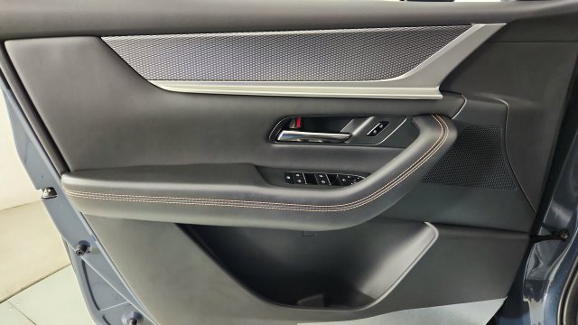 New 2026 MAZDA CX-90 Plug-In Hybrid w/Premium Sport AWD/4WD image 9