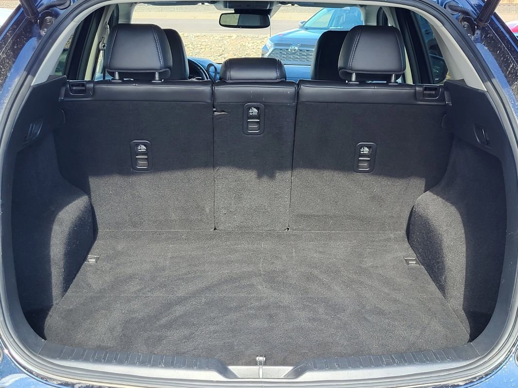 Used 2018 MAZDA CX-5 Touring w/ Preferred Equipment Package image 26