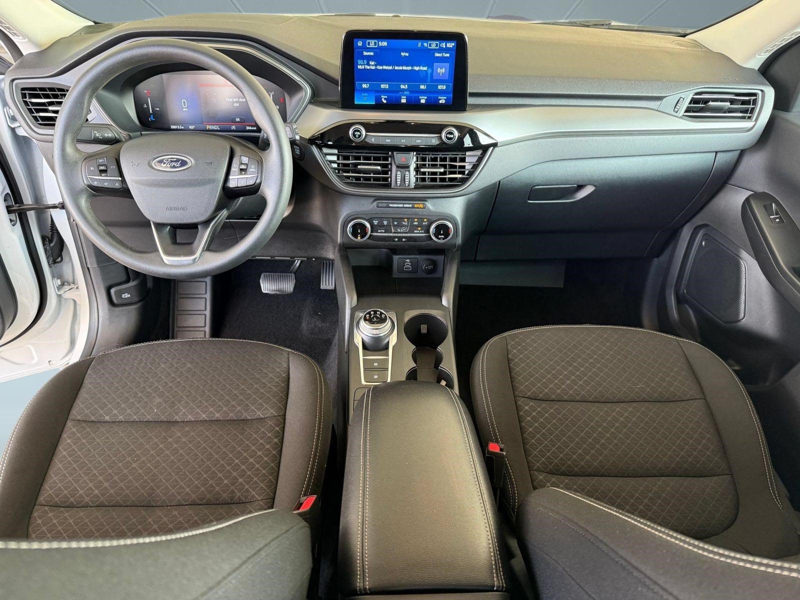 Certified 2025 Ford Escape Active FWD image 16