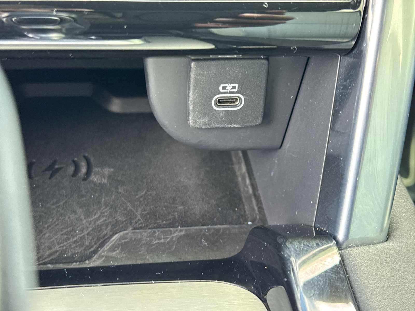 Used 2022 Land Rover Discovery Sport S R-Dynamic AWD/4WD image 30