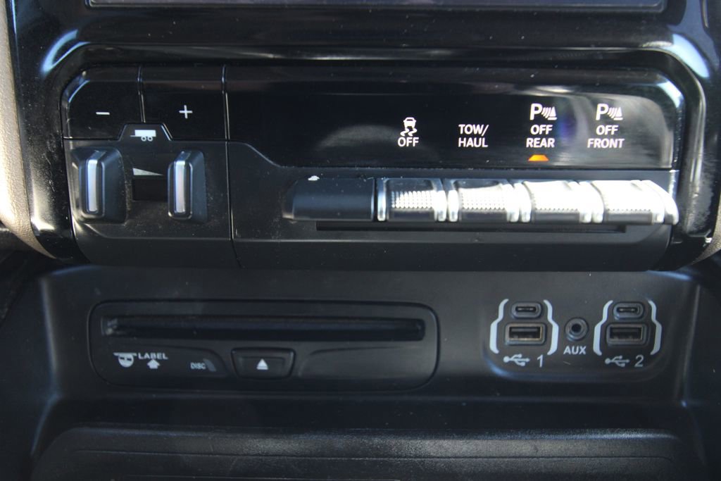 Used 2019 RAM 1500 Laramie image 26