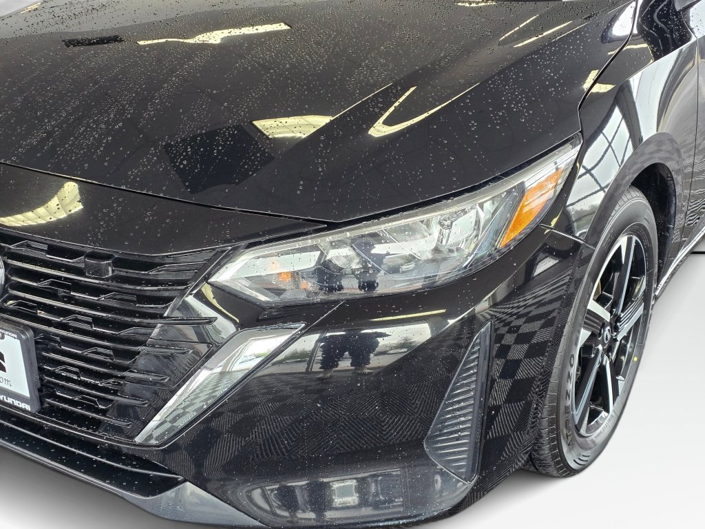 Used 2024 Nissan Sentra SV FWD image 10