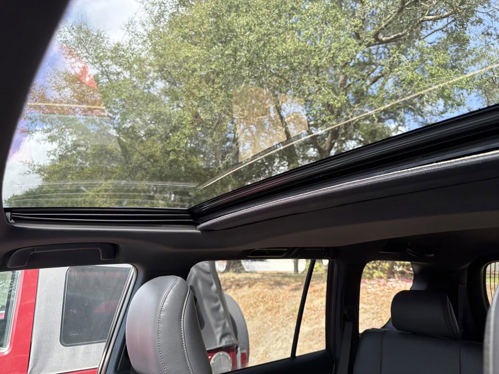 Used 2021 Lexus GX 460 Premium w/ Premium Package image 30