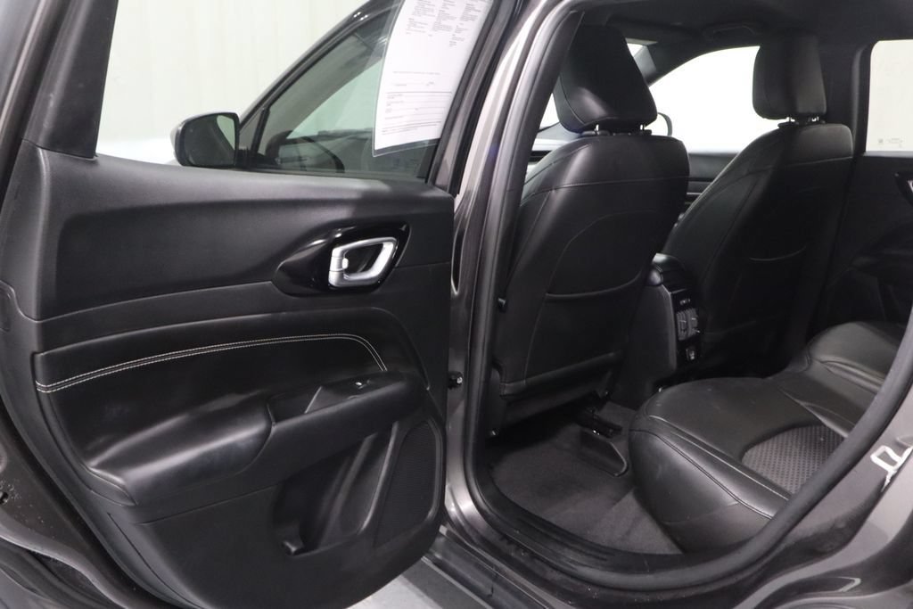 Certified 2022 Jeep Compass Latitude AWD/4WD image 13