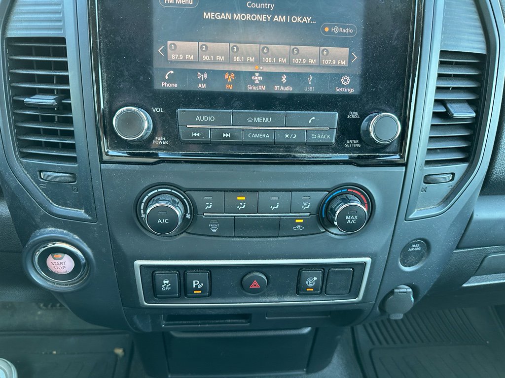 Used 2021 Nissan Titan S image 14