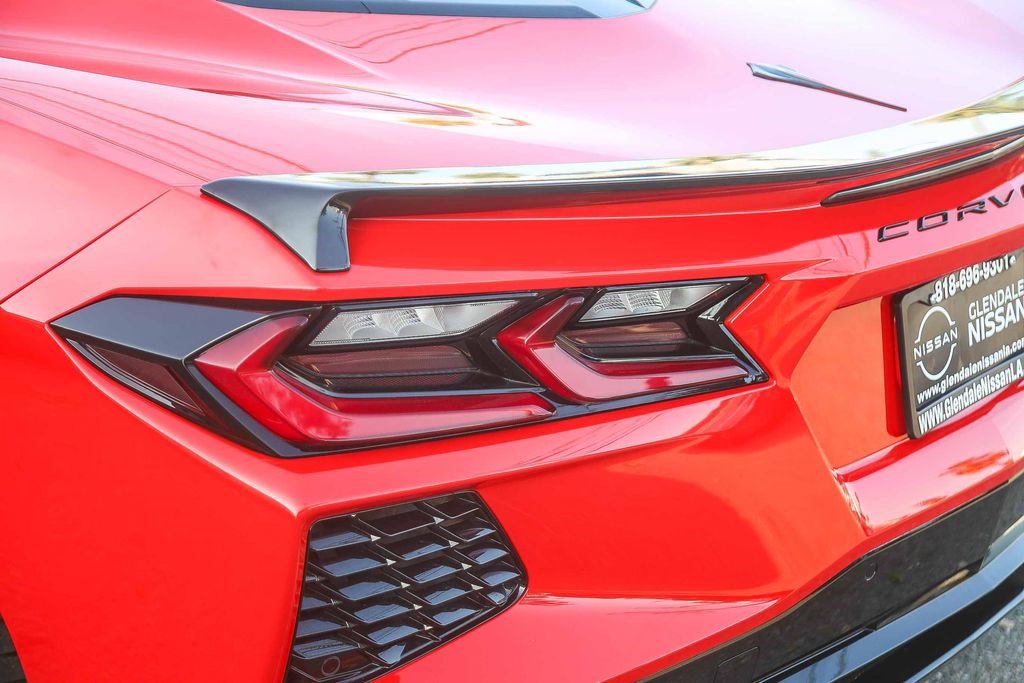 Used 2024 Chevrolet Corvette Stingray Coupe w/ 1LT image 9