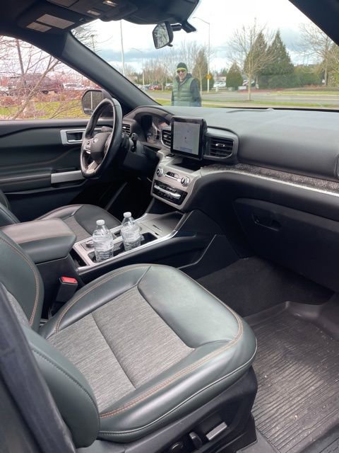 Used 2022 Ford Explorer Timberline image 11