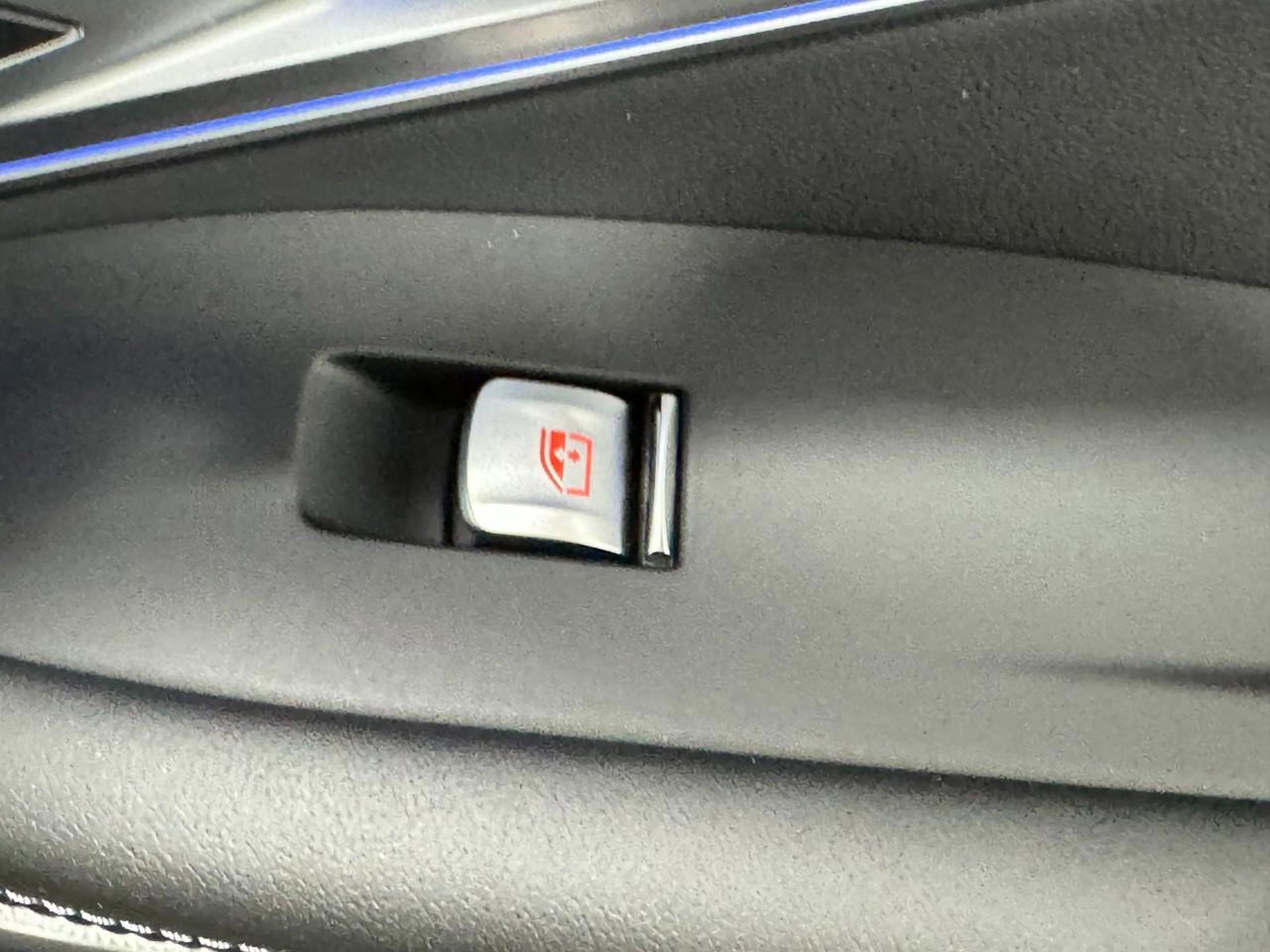 New 2026 BMW XM Label Red image 19