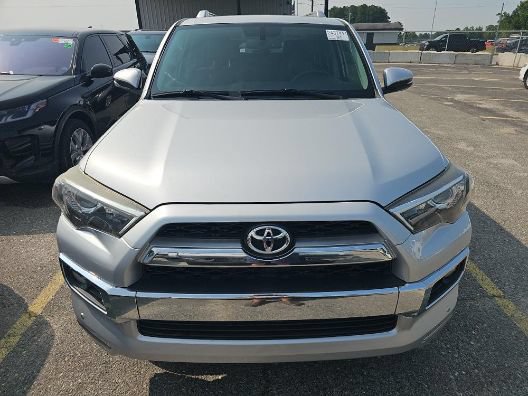 Used 2018 Toyota 4Runner Limited RWD image 2