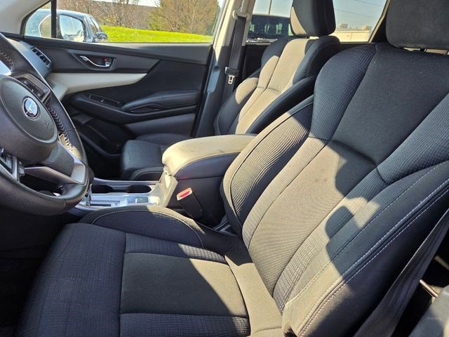 Used 2022 Subaru Ascent Premium w/ Convenience Package image 2