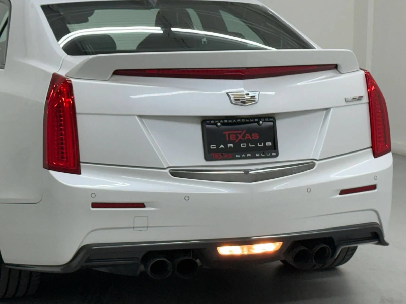 Used 2017 Cadillac ATS V w/ Carbon Black Package RWD image 39