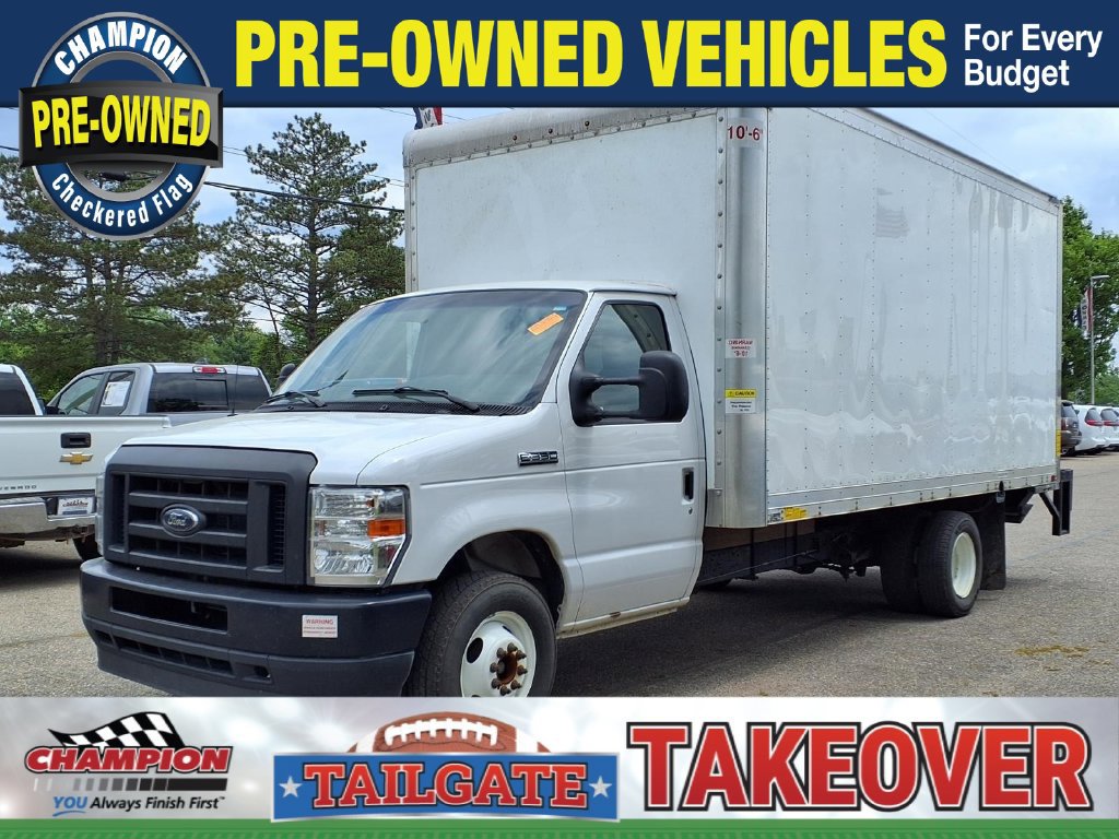 Used 2022 Ford E-350 and Econoline 350 Super Duty w/ Power Windows & Locks Group