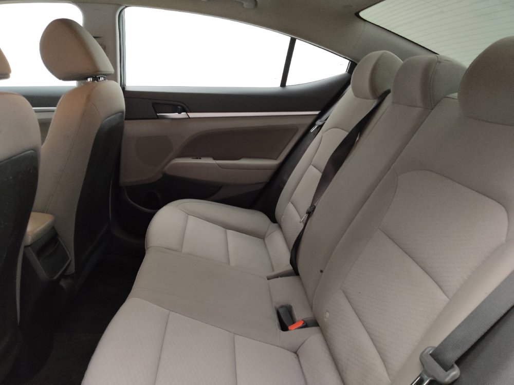 Used 2019 Hyundai Elantra Value Edition FWD image 18