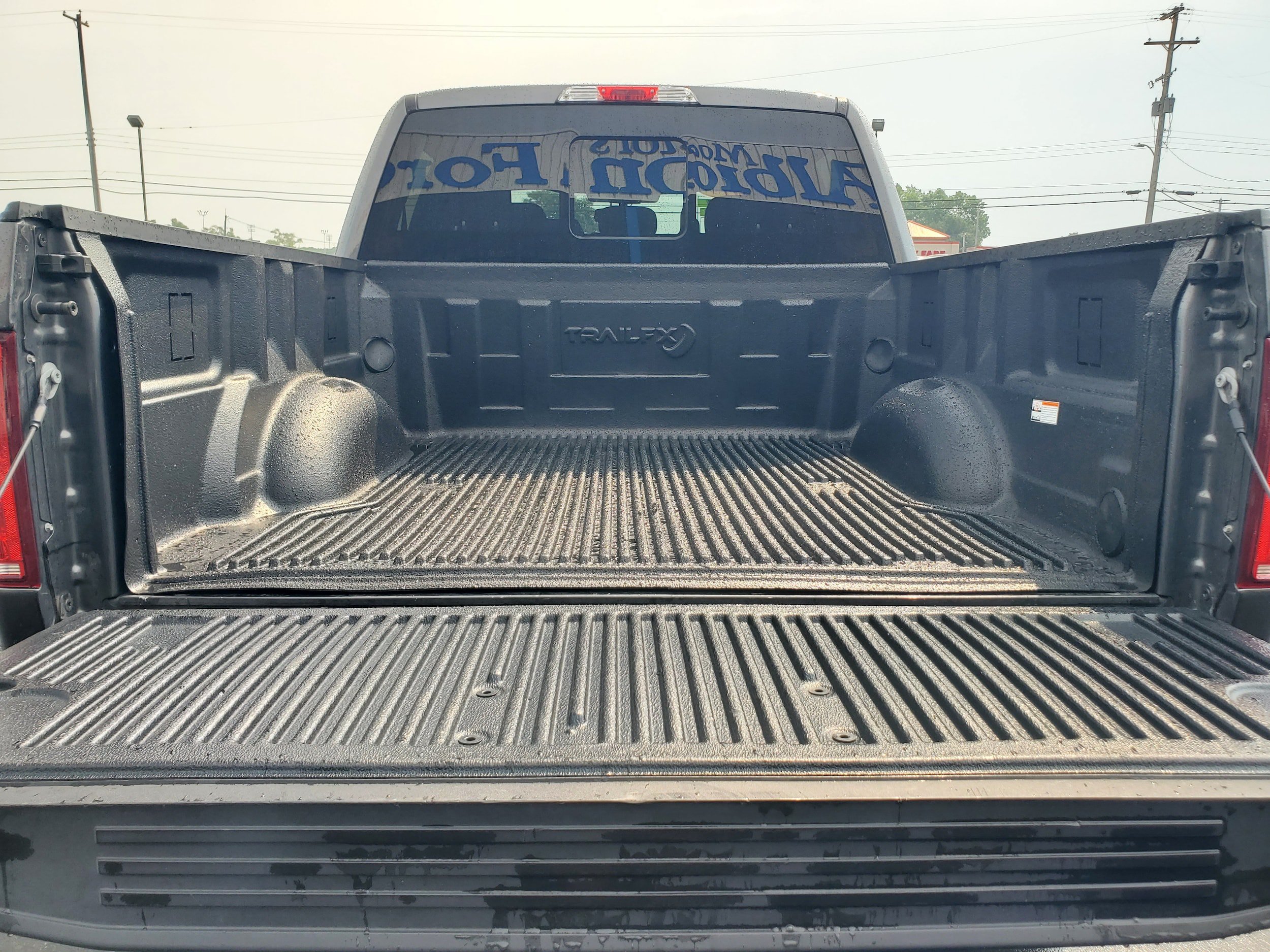 Used 2019 Ford F150 XLT w/ Equipment Group 302A Luxury AWD/4WD image 29