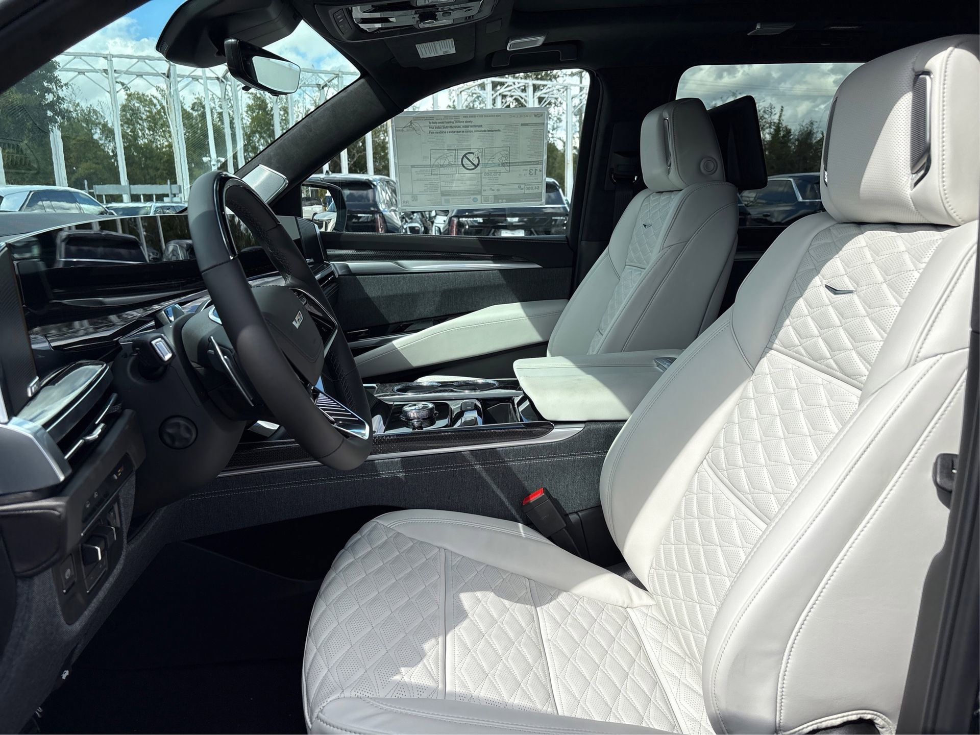 New 2026 Cadillac Escalade ESV V image 9