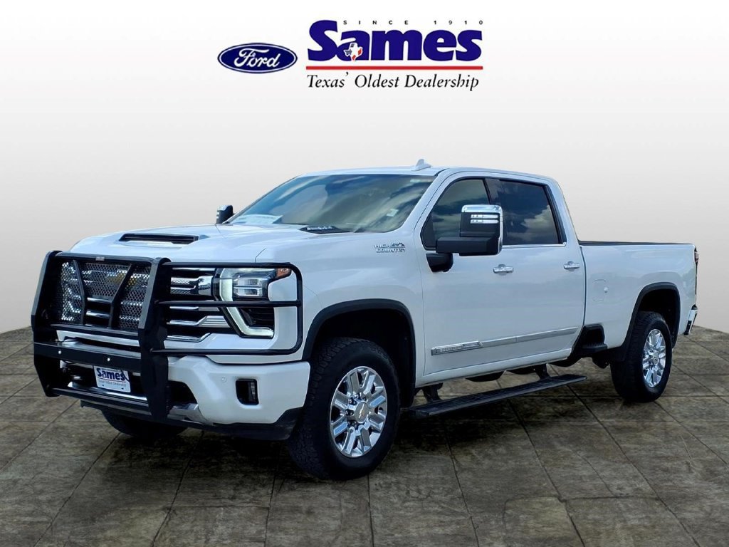 Used 2024 Chevrolet Silverado 3500 High Country w/ High Country Premium Package AWD/4WD image 10