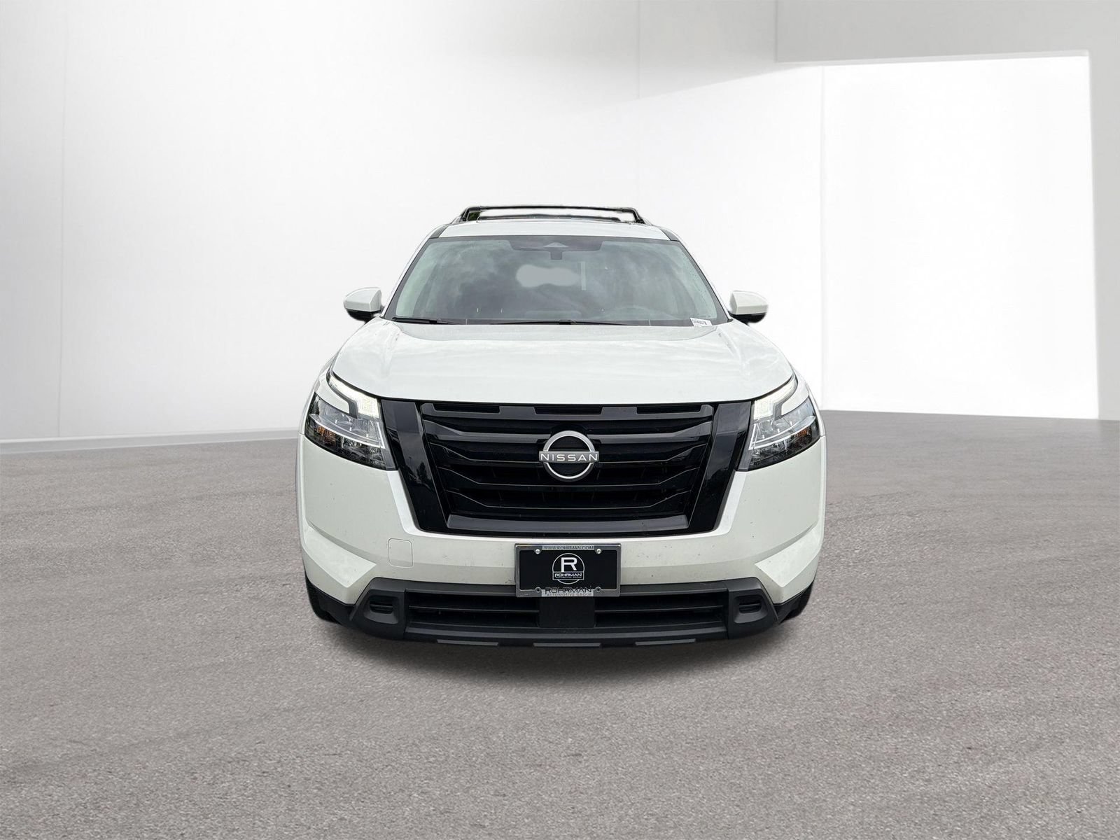 Used 2022 Nissan Pathfinder SV w/ SV Premium Package AWD/4WD image 3