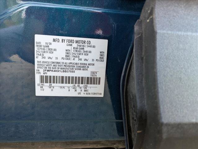 Used 2020 Ford Edge Titanium w/ Cargo Accessory Package AWD/4WD image 15