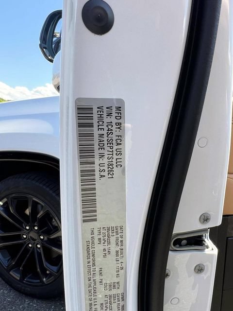 New 2026 Jeep Grand Wagoneer L Summit AWD/4WD image 9