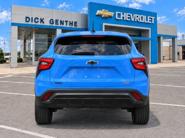 Certified 2024 Chevrolet Trax RS w/ Driver Confidence Package FWD image 6