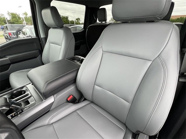 New 2025 Ford F150 Lightning Flash image 10