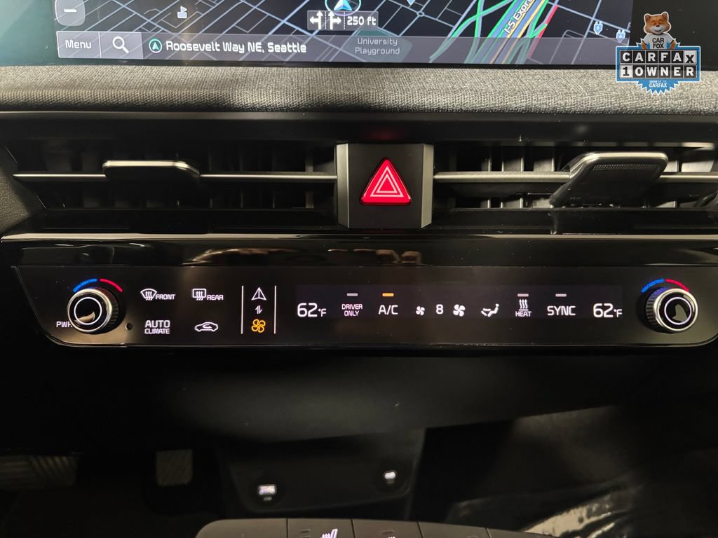 Used 2024 Kia EV6 Light AWD/4WD image 19