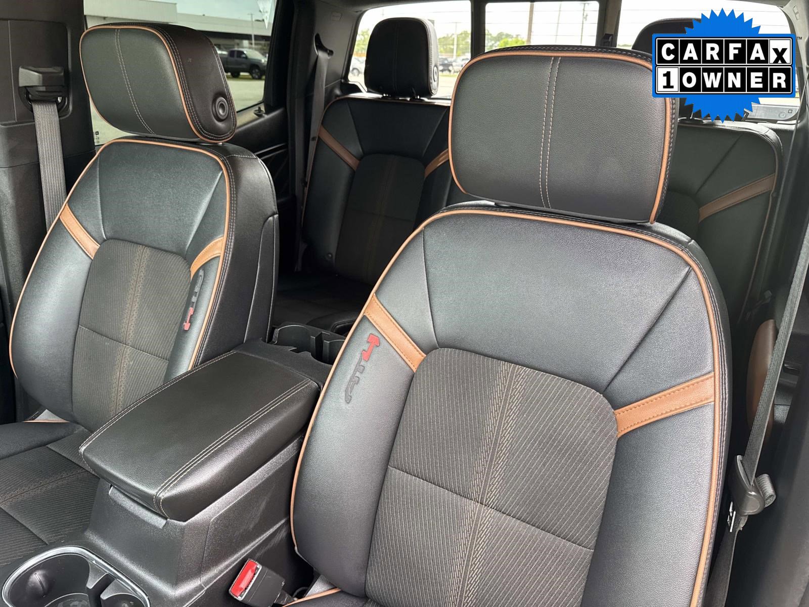 Used 2025 GMC Canyon AT4 AWD/4WD image 25