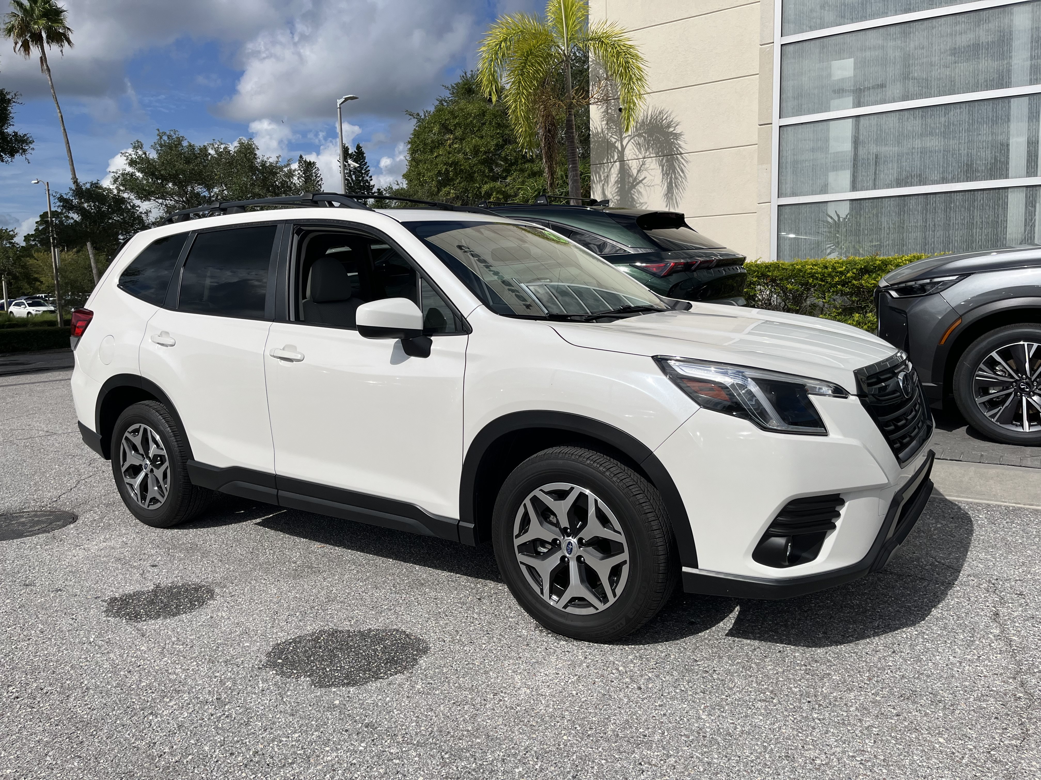Used 2024 Subaru Forester Premium AWD/4WD image 10