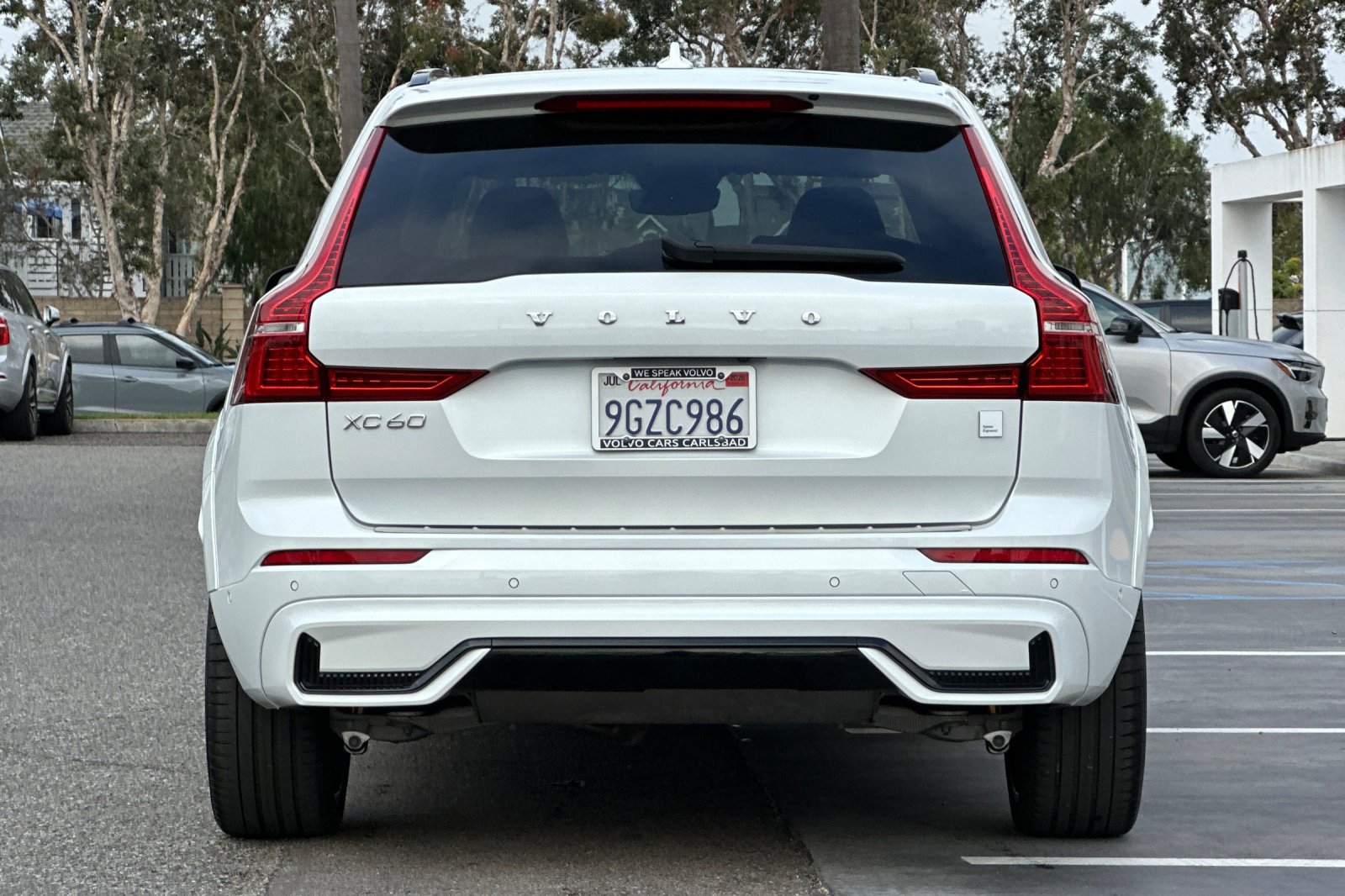 Certified 2024 Volvo XC60 T8 Polestar AWD/4WD image 5