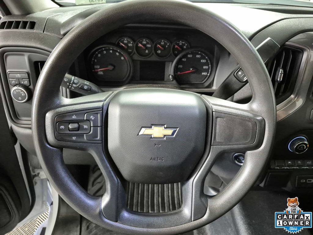 Certified 2025 Chevrolet Silverado 1500 W/T RWD image 11
