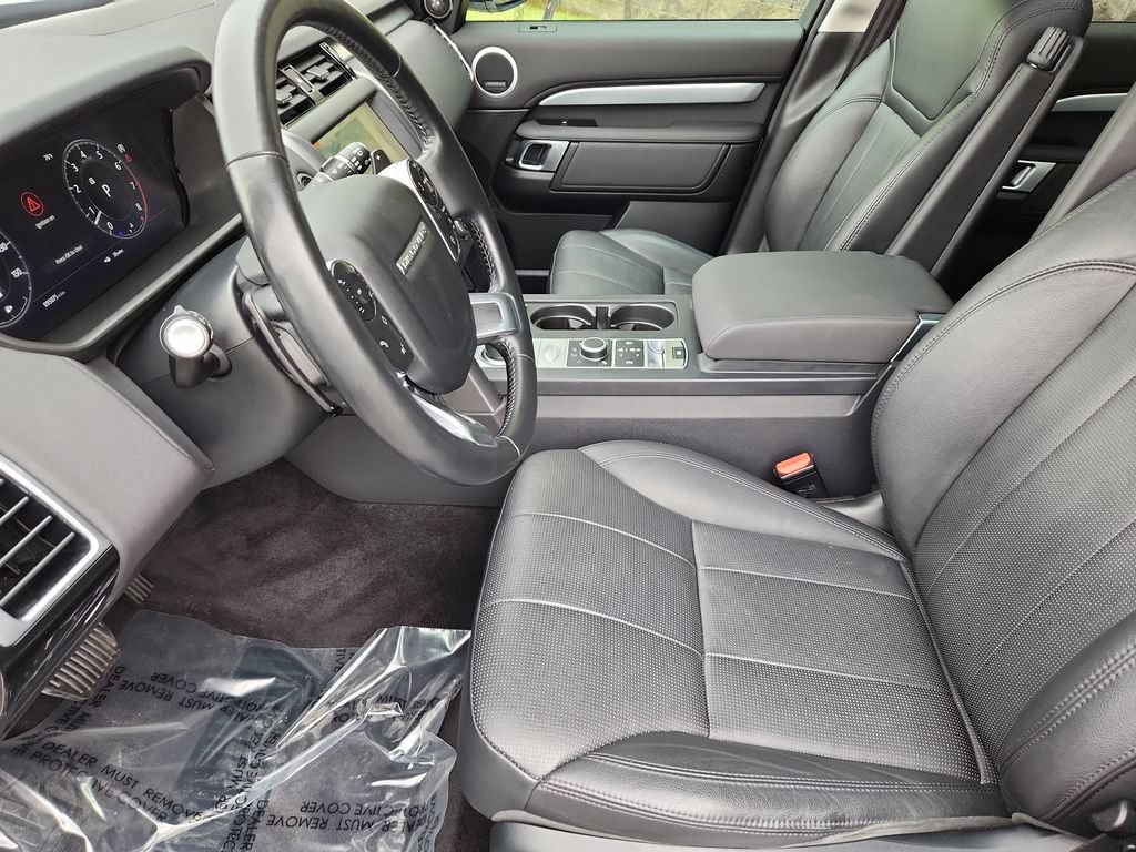 Used 2020 Land Rover Discovery Landmark AWD/4WD image 24
