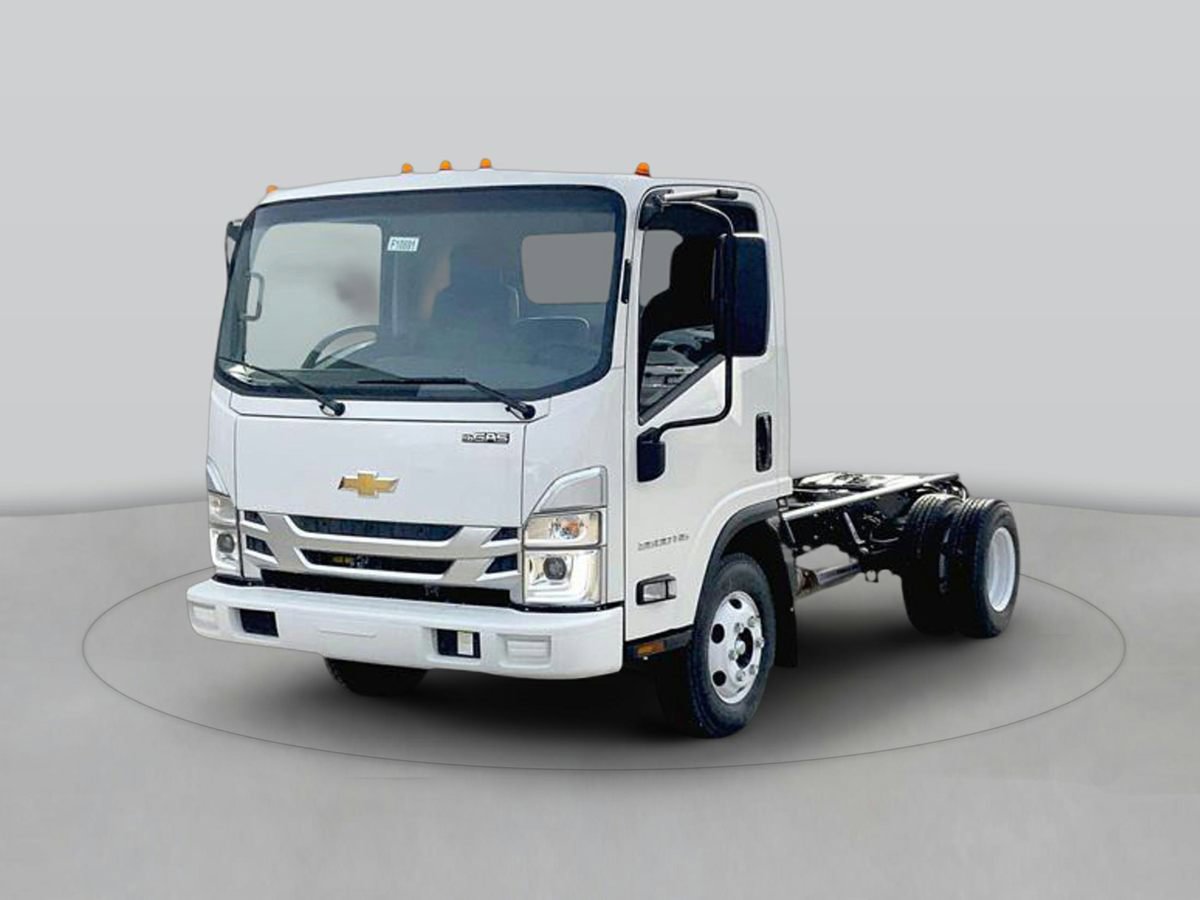 New 2025 Chevrolet Low Cab Forward image 1