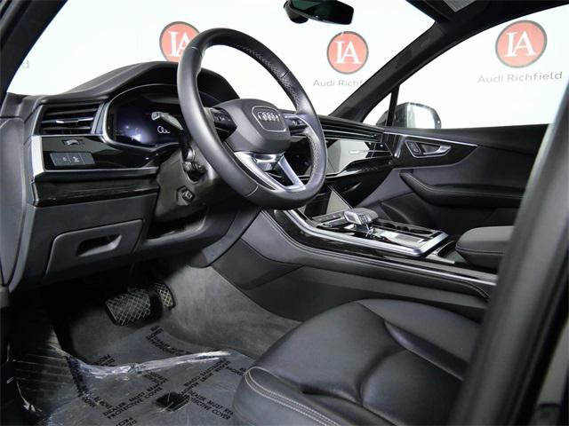 Certified 2025 Audi Q7 2.0T Premium Plus image 16