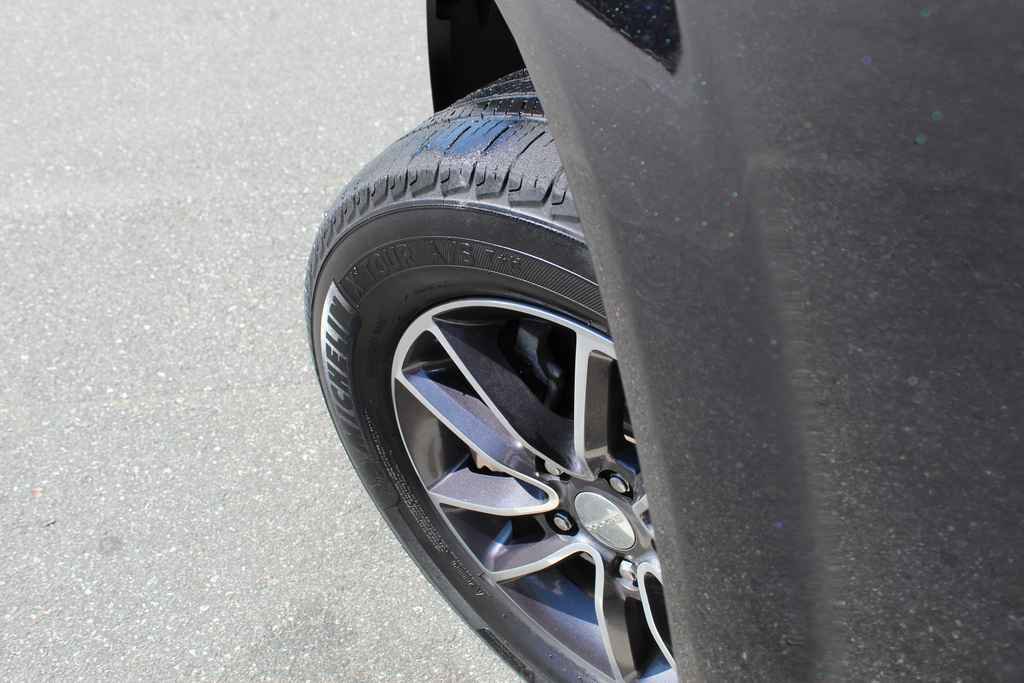 Used 2016 Dodge Grand Caravan SXT image 30