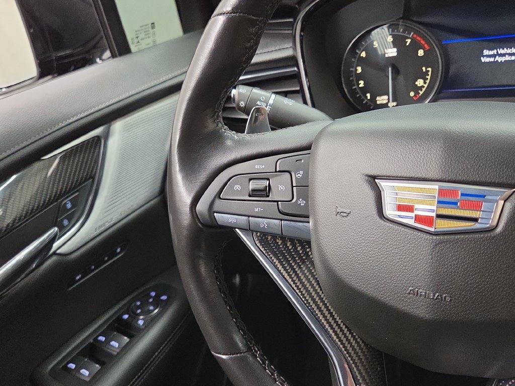 Used 2022 Cadillac XT6 Sport w/ Technology Package AWD/4WD image 22