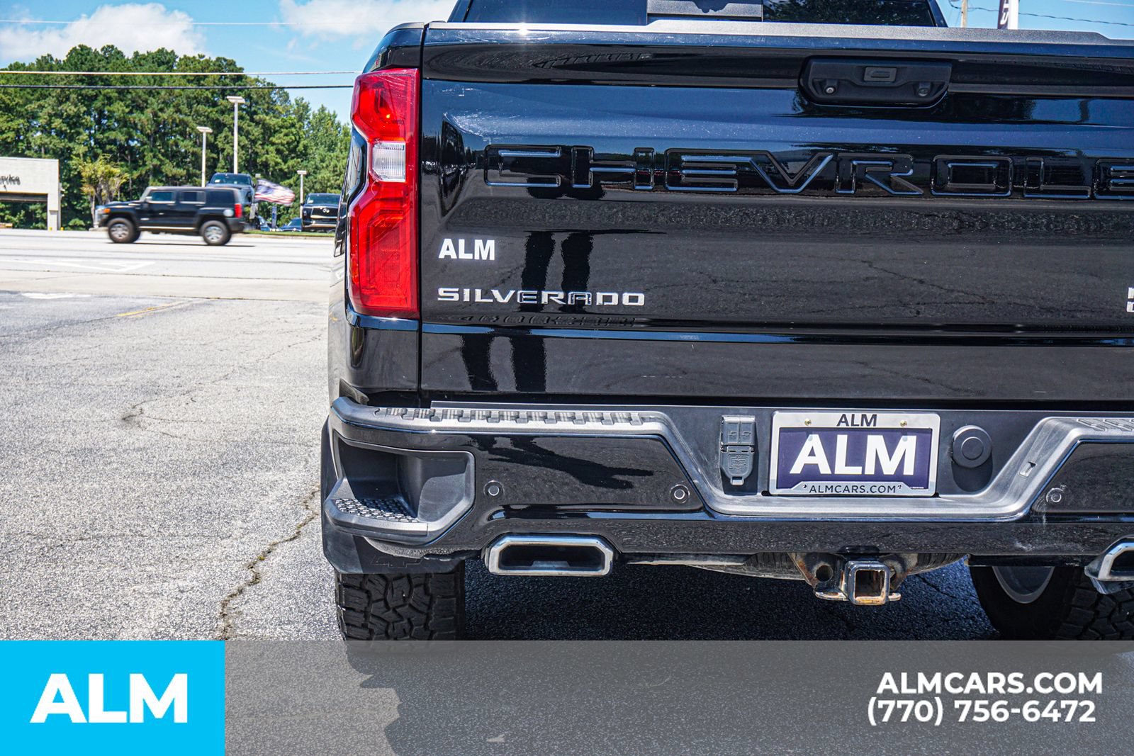 Used 2023 Chevrolet Silverado 1500 High Country w/ High Country Premium Package AWD/4WD image 17
