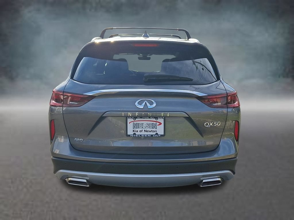 Used 2025 INFINITI QX50 Luxe AWD/4WD image 7