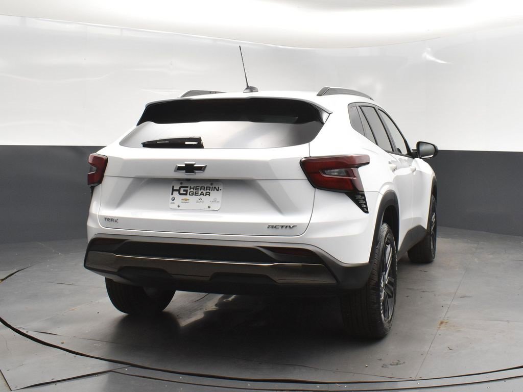 New 2026 Chevrolet Trax ACTIV image 7