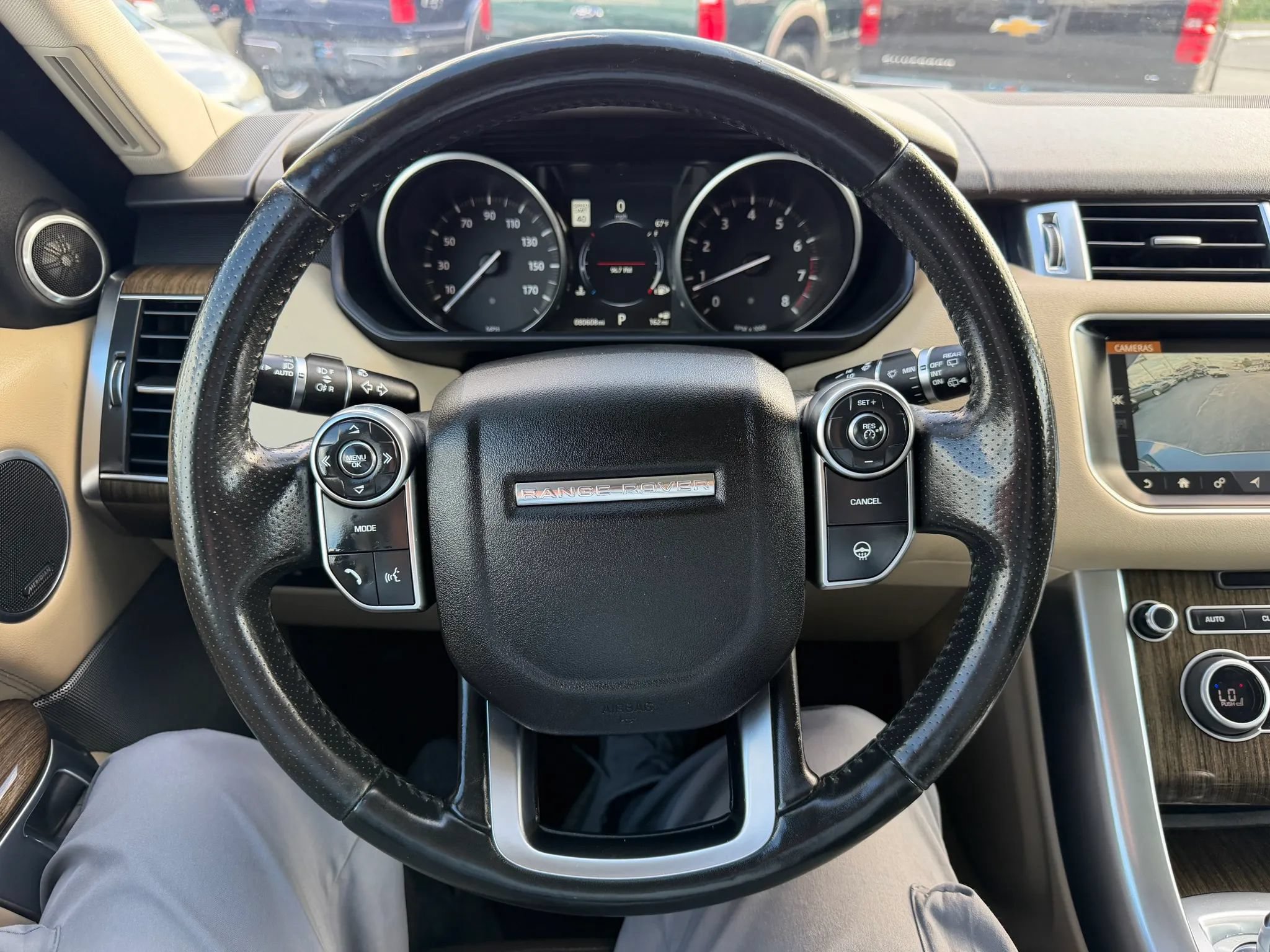 Used 2017 Land Rover Range Rover Sport HSE AWD/4WD image 28
